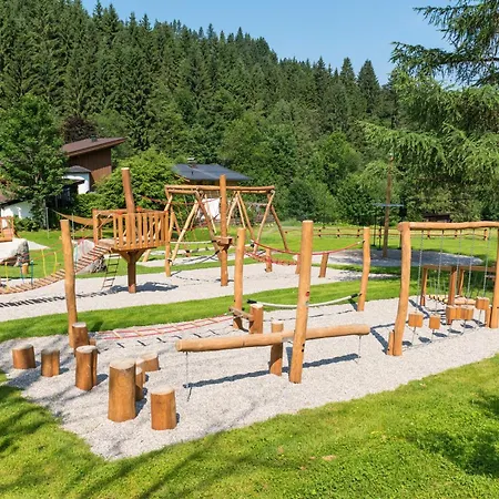 Aparthotel Landhof Ellmau