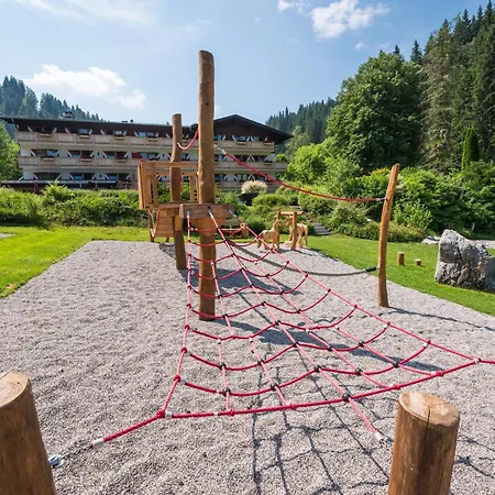 Landhof Aparthotel Ellmau